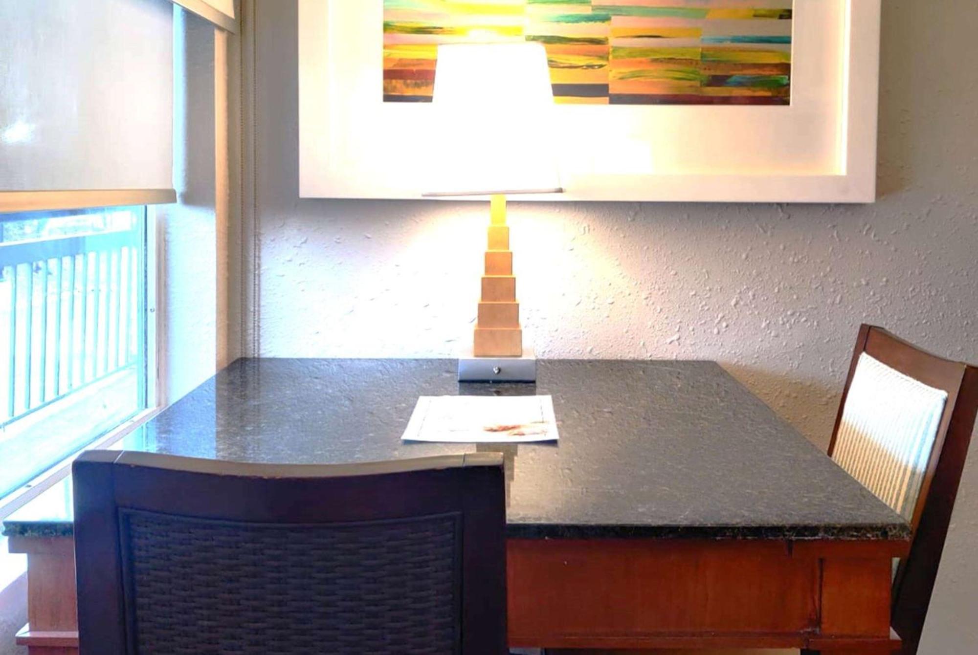 Baymont Inn And Suites By Wyndham Columbus / Near Osu Bagian luar foto